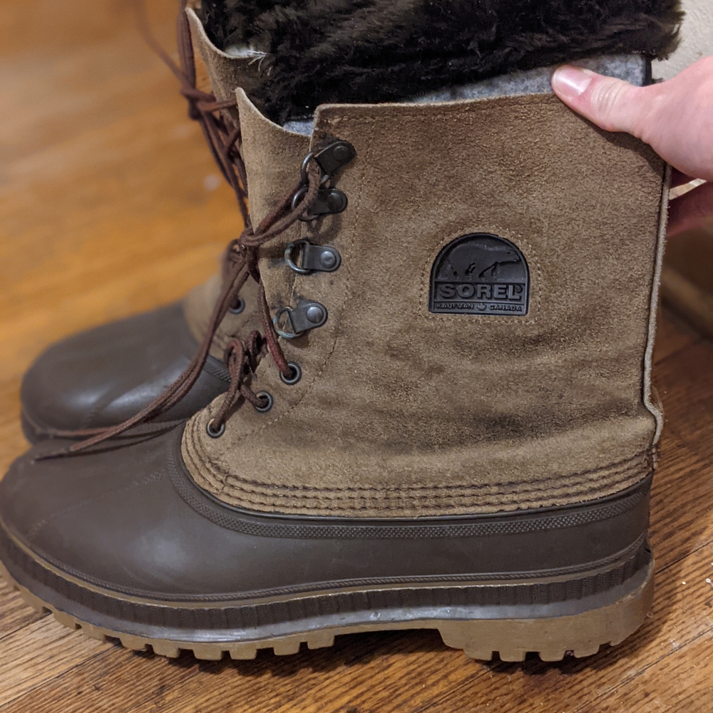 Sorel Kaufman Canada Snow Boots - Picture 2 of 8